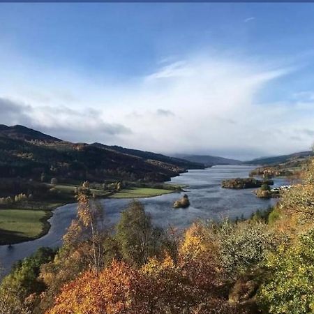 Tummel Valley Holiday Park Tummel Bridge Esterno foto