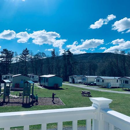 Tummel Valley Holiday Park Tummel Bridge Esterno foto