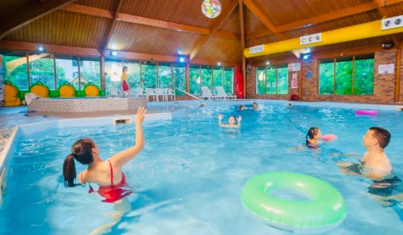 Tummel Valley Holiday Park Tummel Bridge Esterno foto